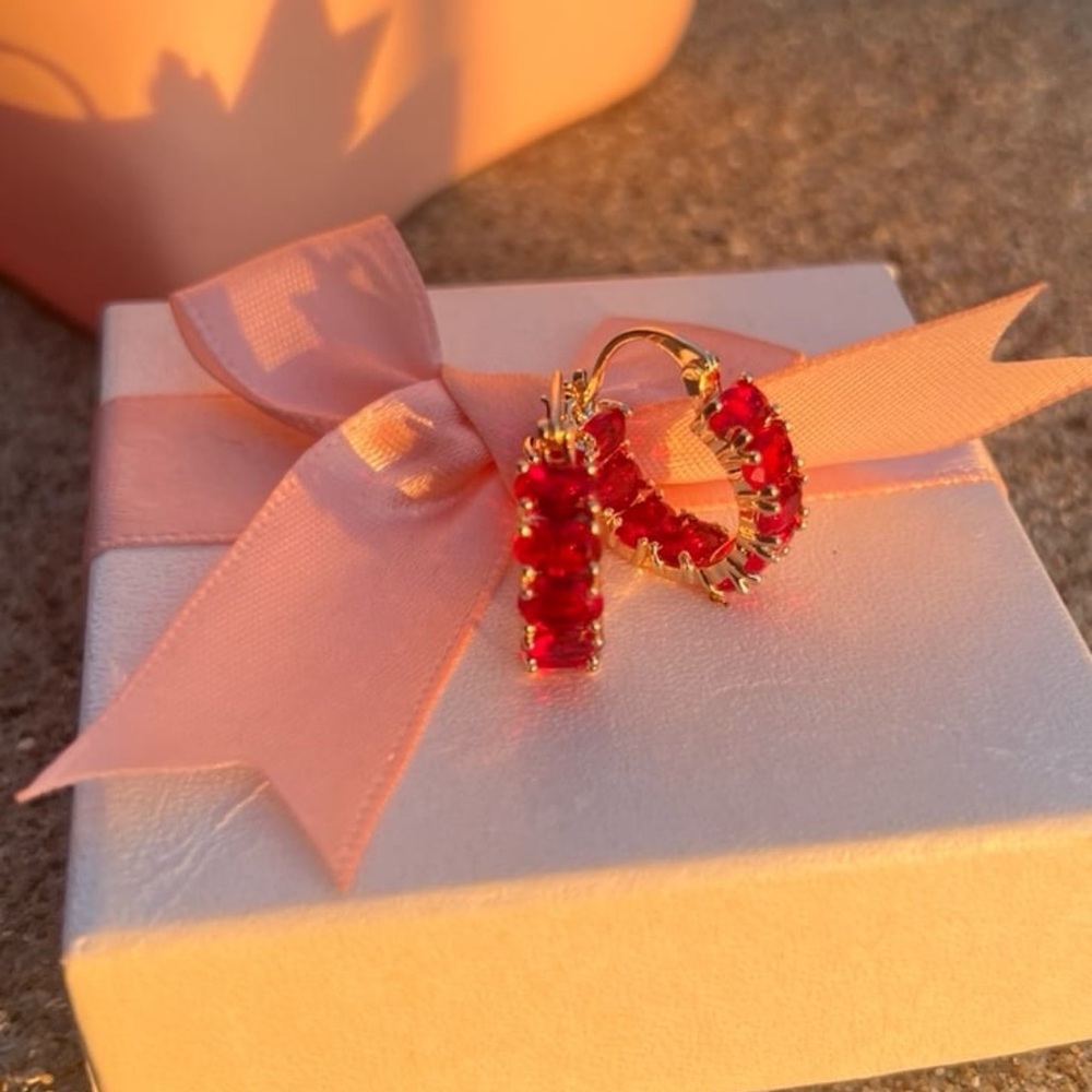 925/18K gold plated ruby oval cut inside out hoop earrings with swarovski #123 - Picture 8 of 13